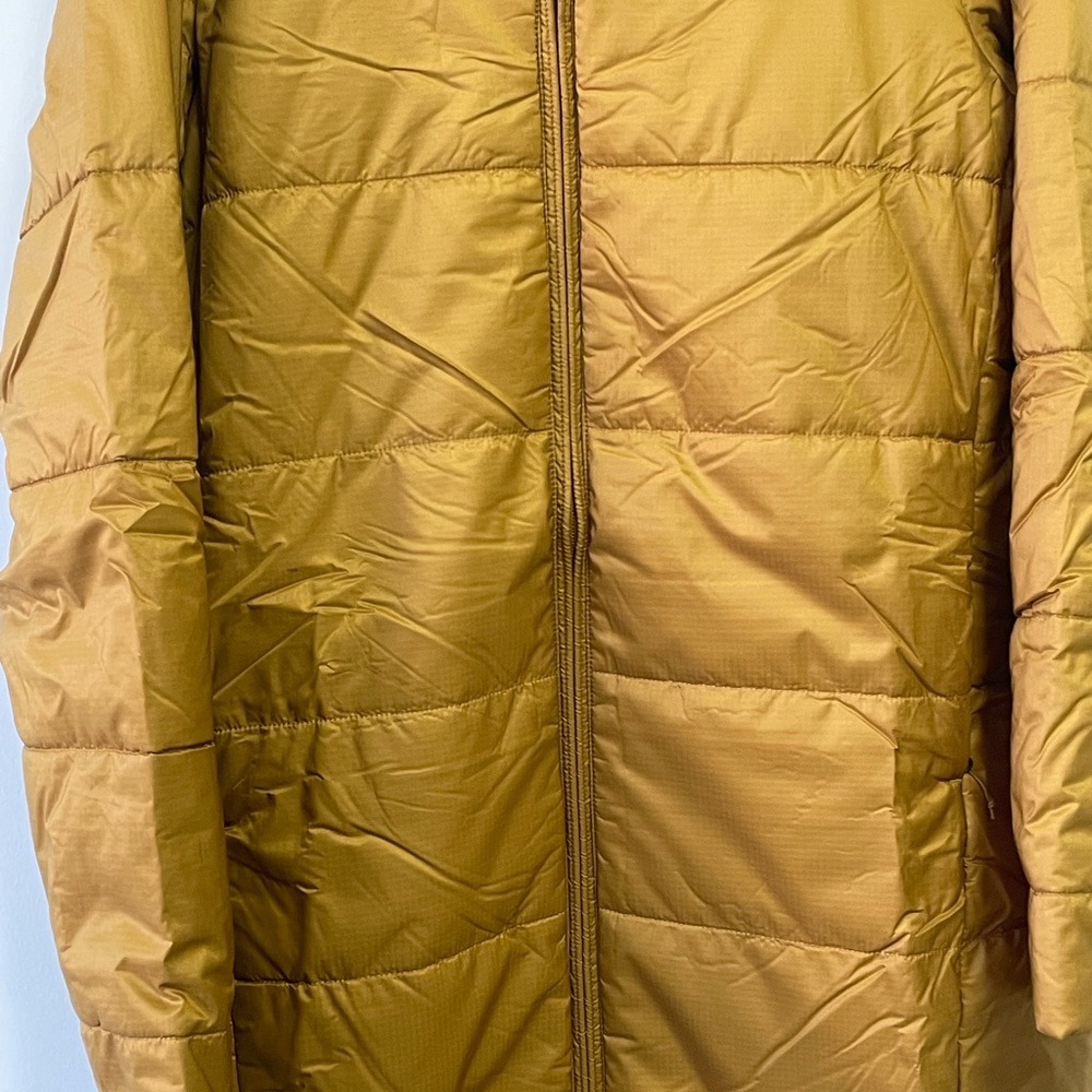 Puffer jacket 🧥 - Picture 5 of 10